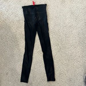 Spanx XS faux leather leggings